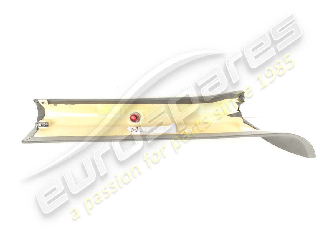 USED FERRARI RICOPRIMENTO MONTANTE PARABR. PART NUMBER 860091 (2) used ferrari ricoprimento montante parabr. part number 860091 (2)
