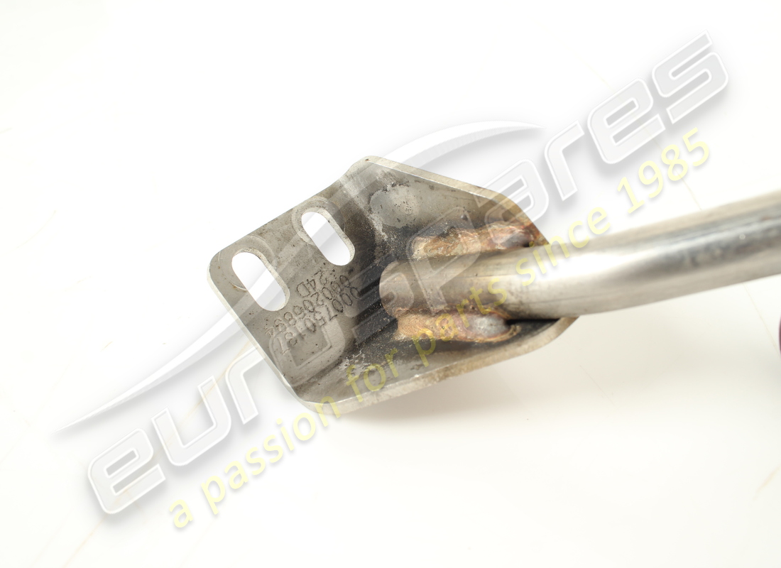 USED FERRARI RH EXTENSION FASTENER BRACKET. PART NUMBER 750137 (2) used ferrari rh extension fastener bracket. part number 750137 (2)