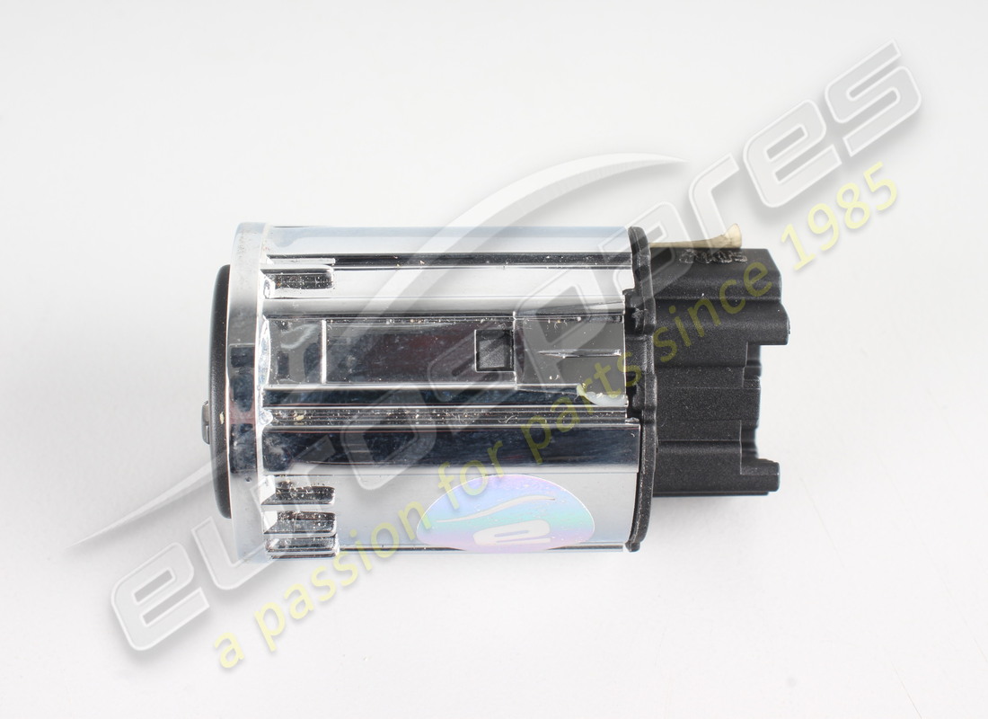 DAMAGED ASTON MARTIN SWITCH, AIR CONDITIONING RECIRC ASSEMBLY. PART NUMBER 6G3319E755AA (3) damaged aston martin switch, air conditioning recirc assembly. part number 6g3319e755aa (3)