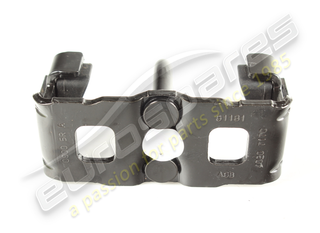 USED FERRARI LOCK STRIKER. PART NUMBER 82209700 (3) used ferrari lock striker. part number 82209700 (3)