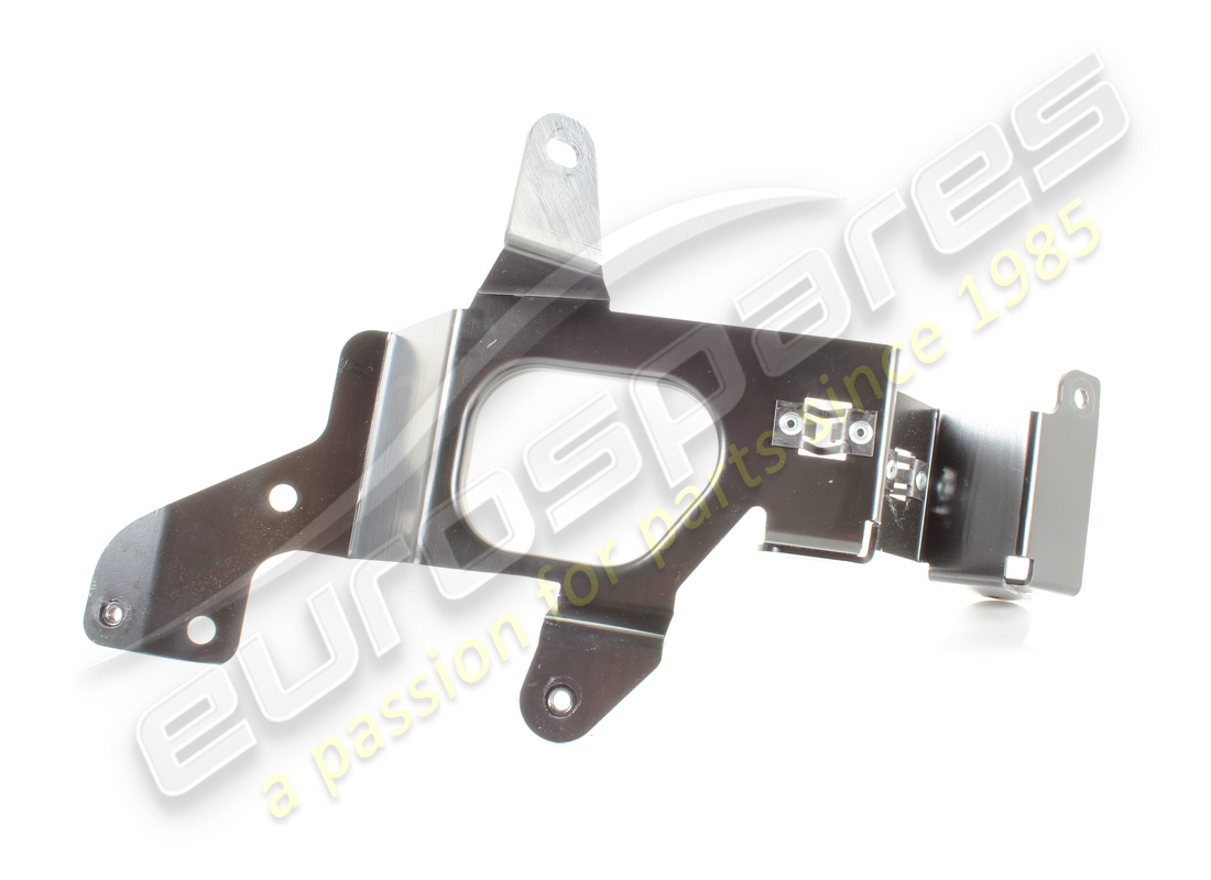 USED FERRARI DRIVER SIDE BRACKET. PART NUMBER 86818700 (4) used ferrari driver side bracket. part number 86818700 (4)