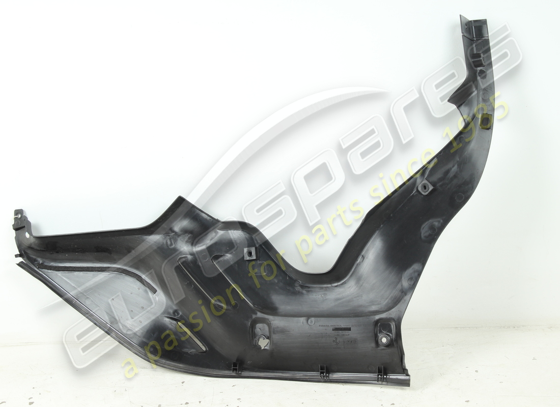 damaged ferrari complete rh engine compartment. part number 818111 (2)