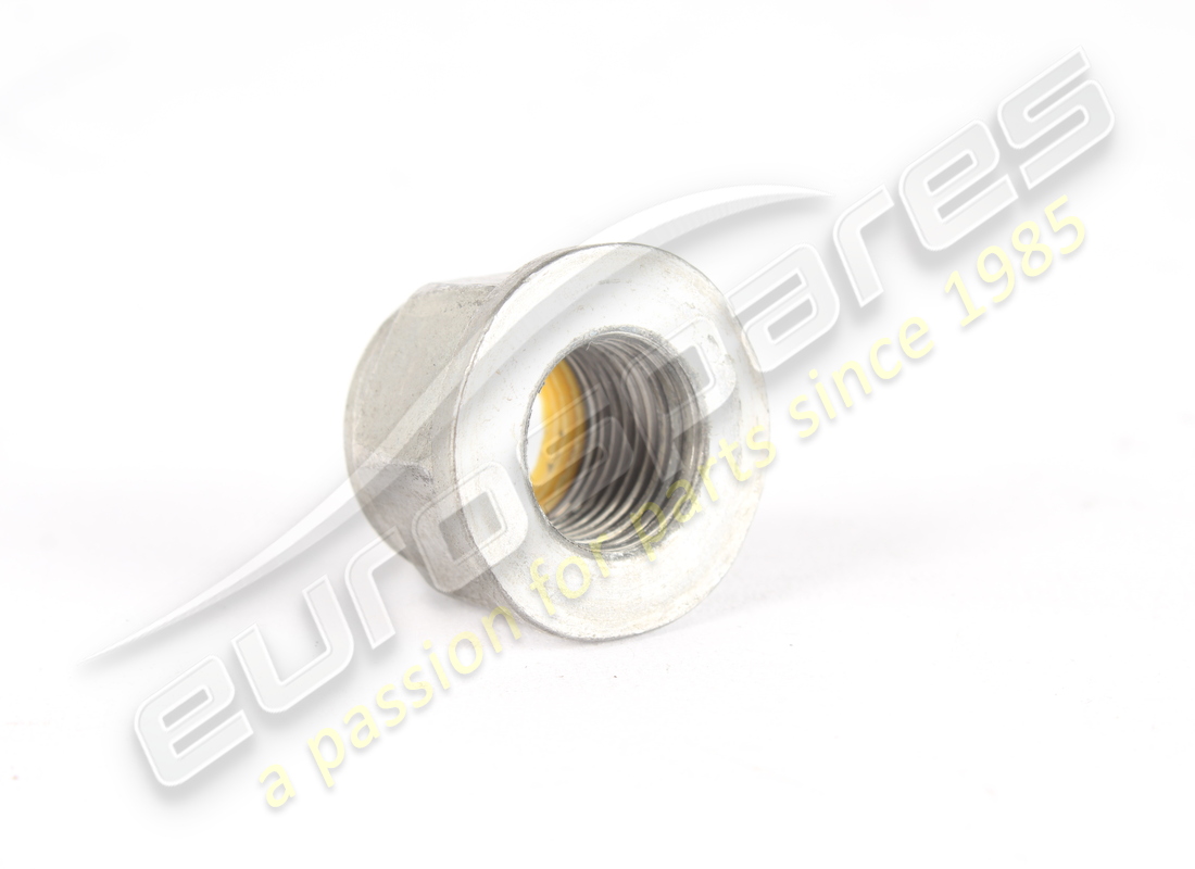 used maserati nut ÿ. part number 675000585 (2)