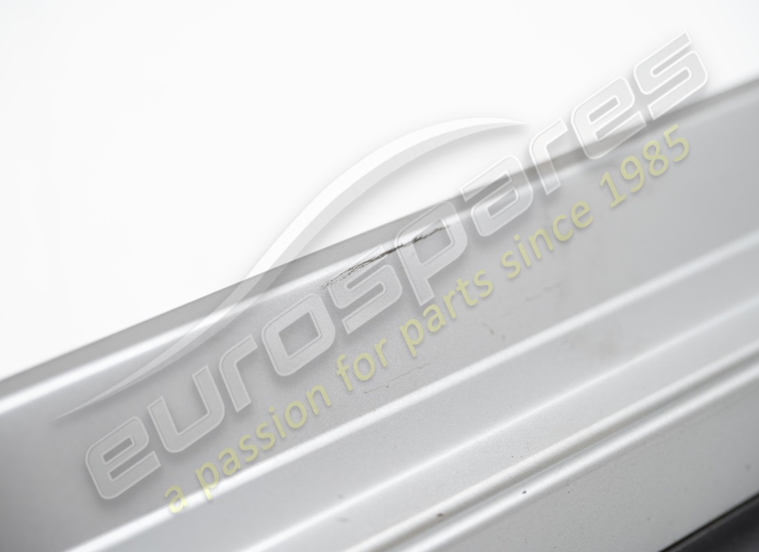 USED MASERATI RH SIDE SKIRT (PRIMER). PART NUMBER 673000022 (7) used maserati rh side skirt (primer). part number 673000022 (7)