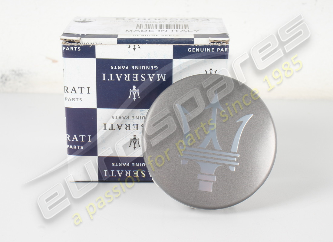 NEW MASERATI FREGIO RUOTA 20 M161 ANTR. PART NUMBER 670065833 (3) new maserati fregio ruota 20 m161 antr. part number 670065833 (3)
