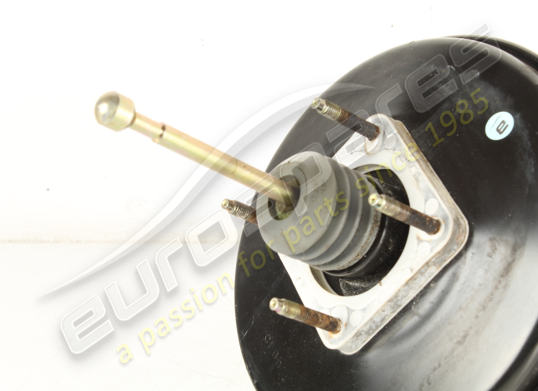 USED MASERATI BRAKE SERVO WITH TANDEM PUMP. PART NUMBER 204154 (2) used maserati brake servo with tandem pump. part number 204154 (2)