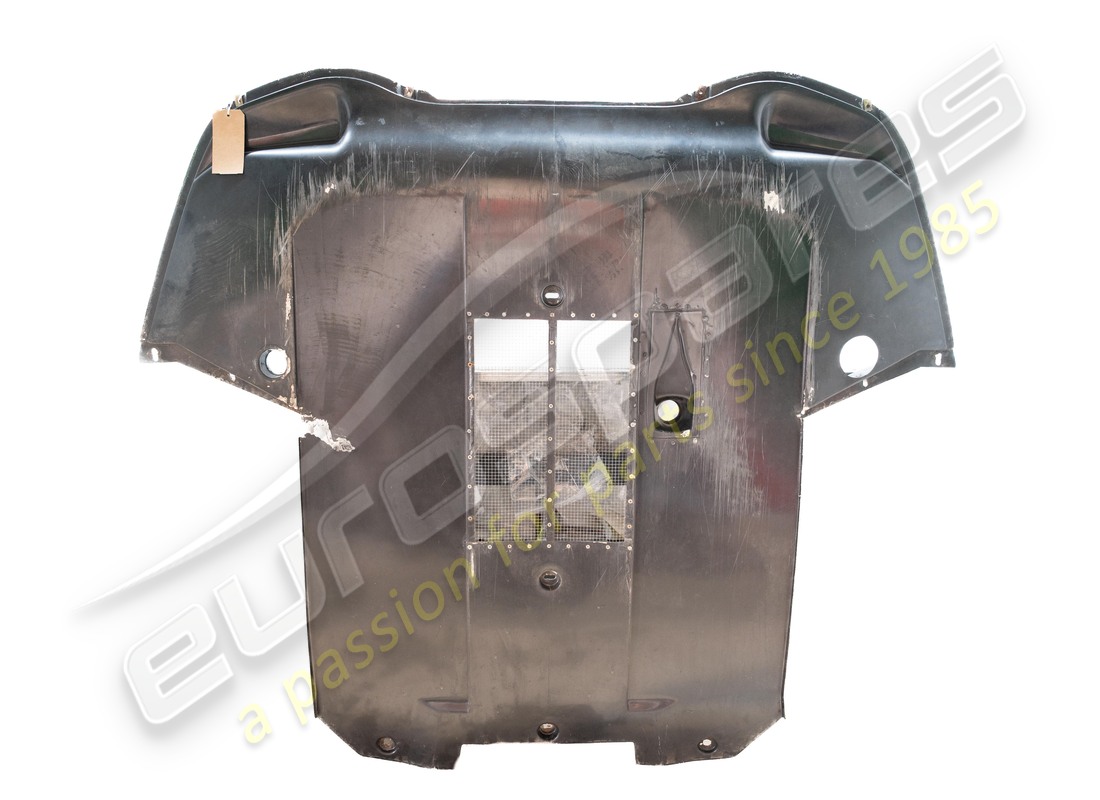 DAMAGED Ferrari FRONT AEREODYNAMIC BOTTOM . PART NUMBER 65663900 (1)