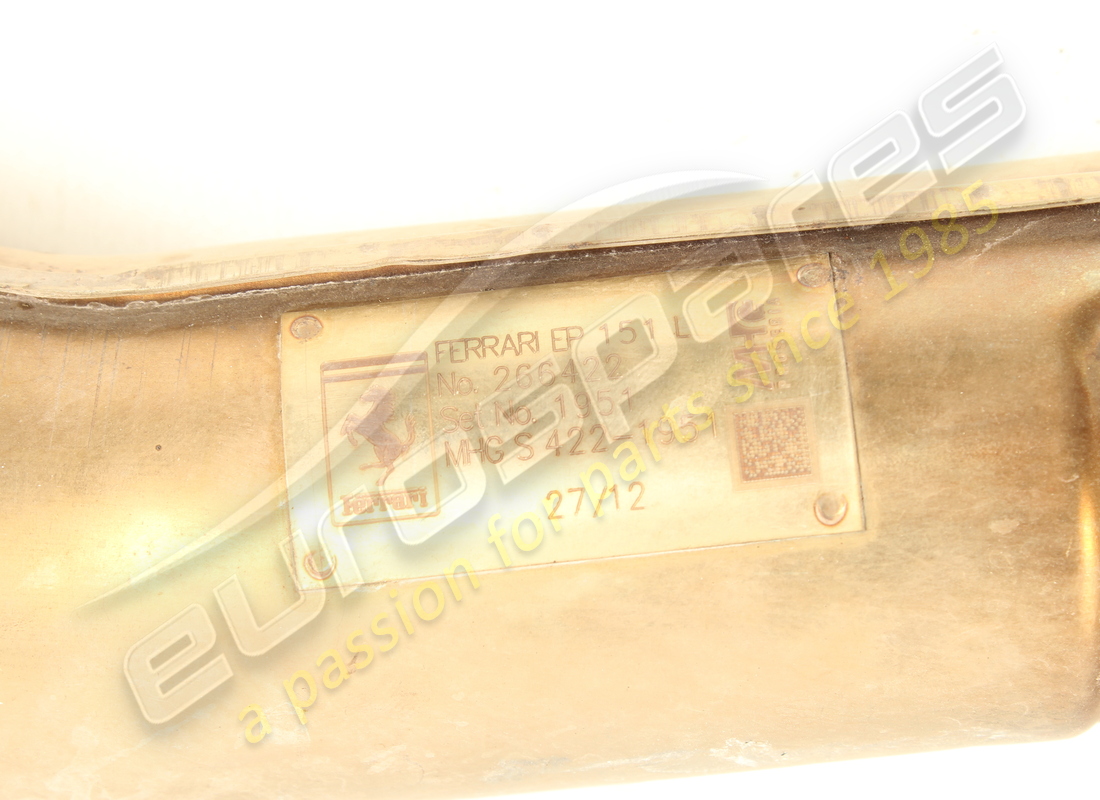 USED FERRARI LH REAR EXTENSION. PART NUMBER 266422 (5) used ferrari lh rear extension. part number 266422 (5)