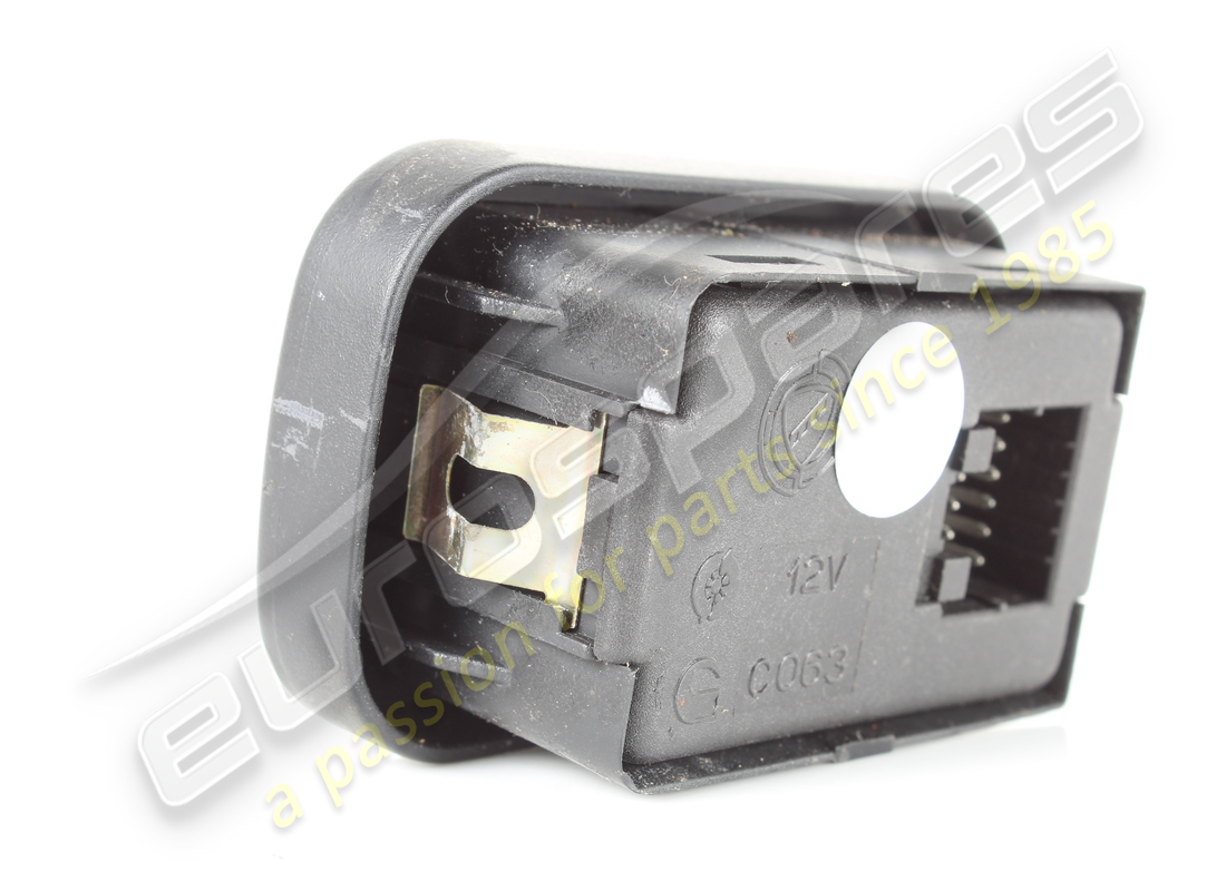 USED MASERATI FOLDAWAY SIDE MIRROR CONTROL. PART NUMBER 373307133 (3) used maserati foldaway side mirror control. part number 373307133 (3)