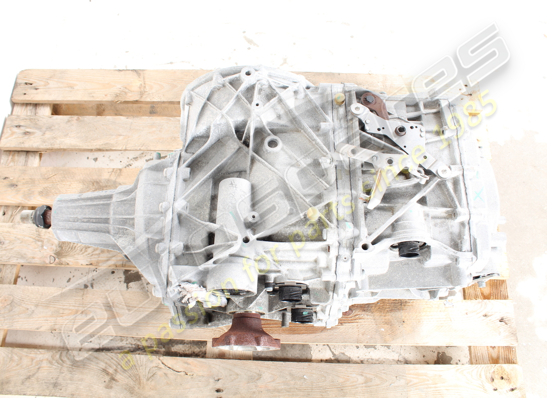 used ferrari complete dct gearbox. part number 293401 (5)