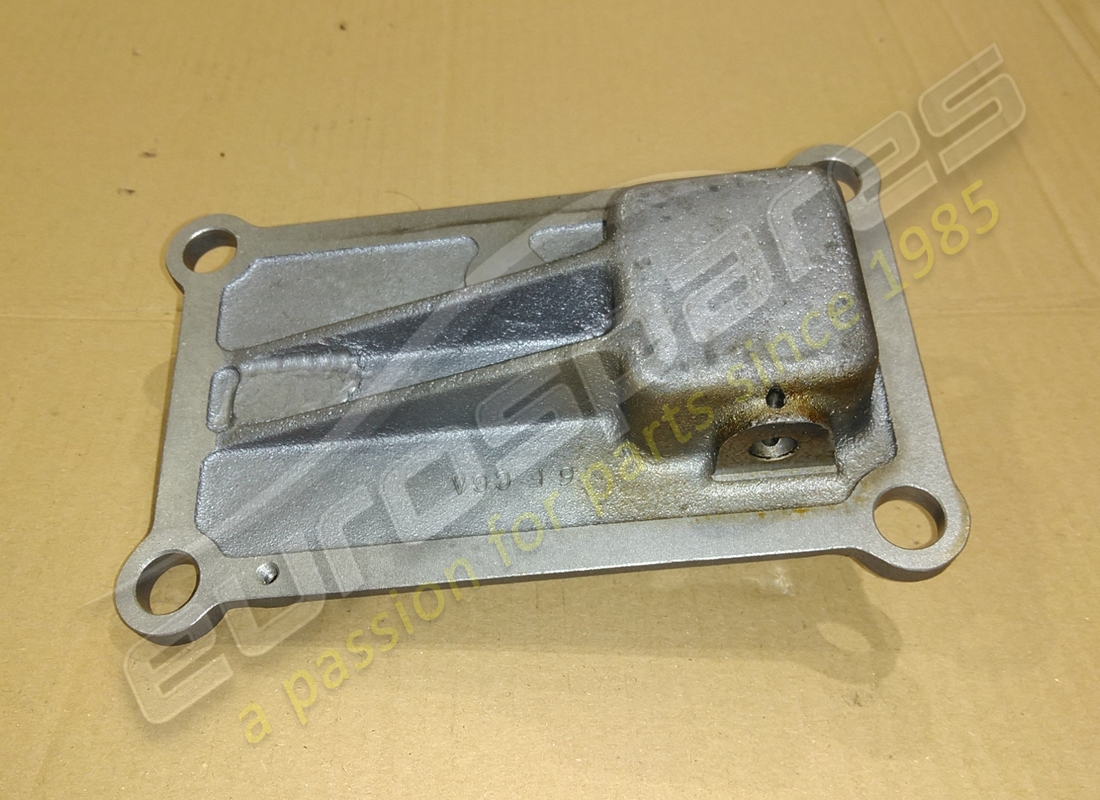 USED FERRARI BASE FOR TURRET. PART NUMBER 170948 (2) used ferrari base for turret. part number 170948 (2)