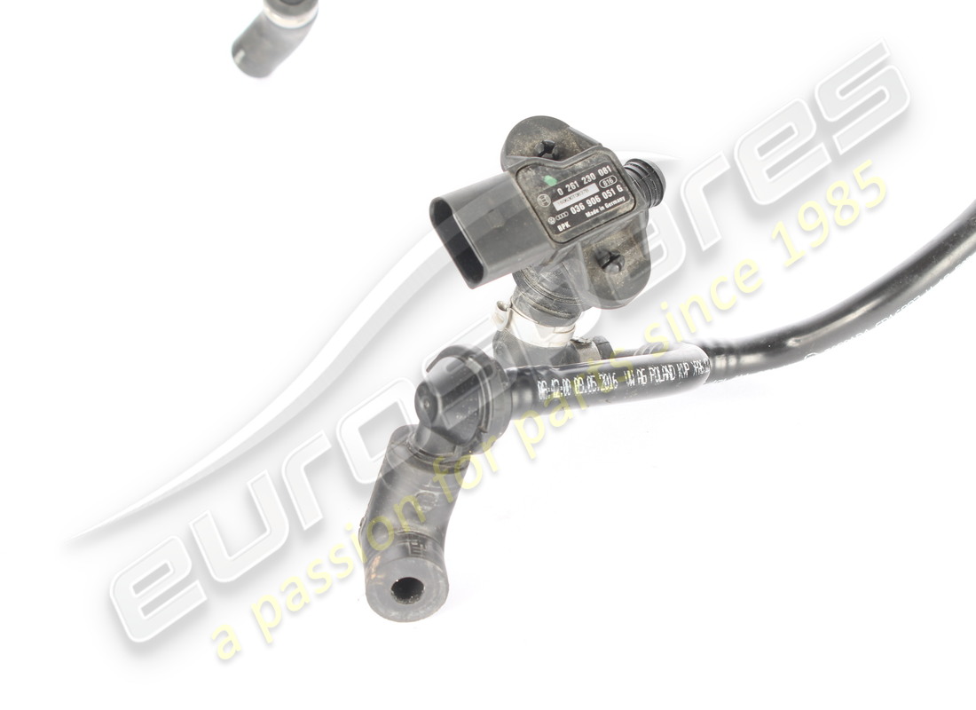 used lamborghini vacuum hose bkv up28. part number 4s1611931h (2)