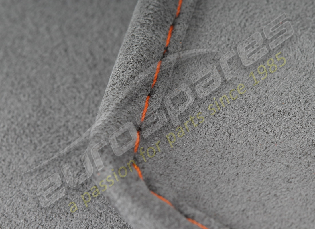 new ferrari rhd carpets set in black. part number 69693190 (4)