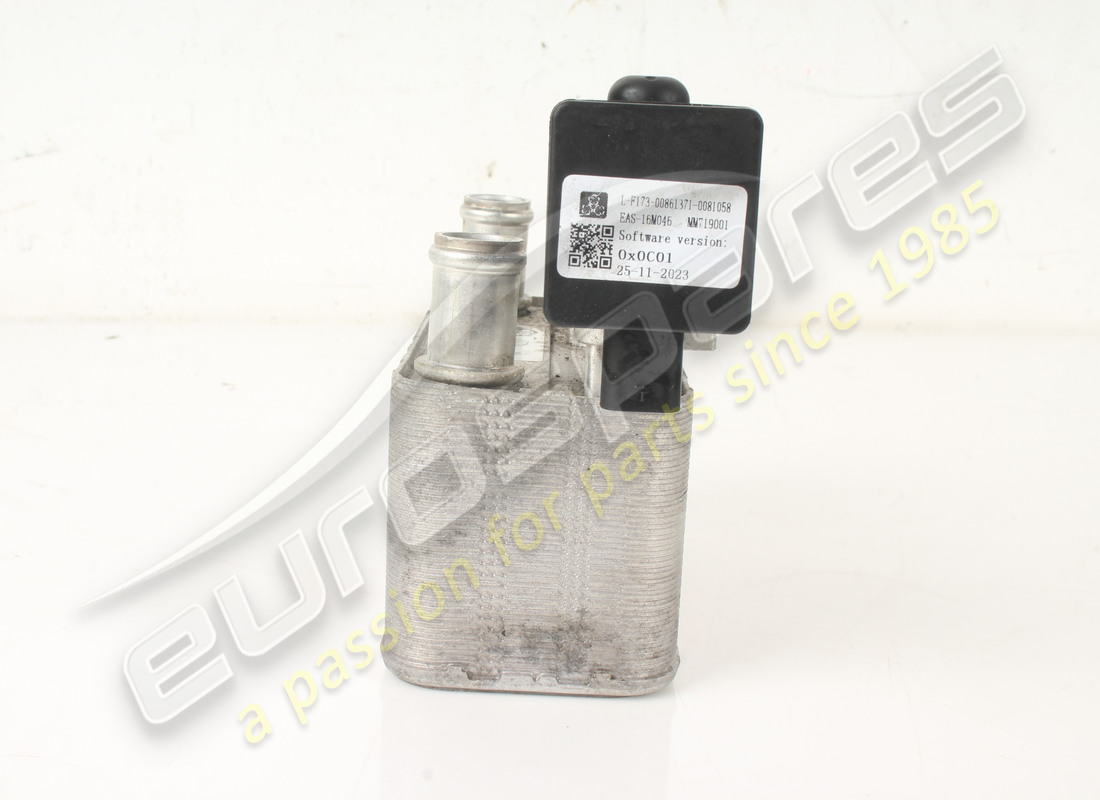 USED FERRARI CHILLER SIZE 4 CON EXV. PART NUMBER 817608 (4) used ferrari chiller size 4 con exv. part number 817608 (4)