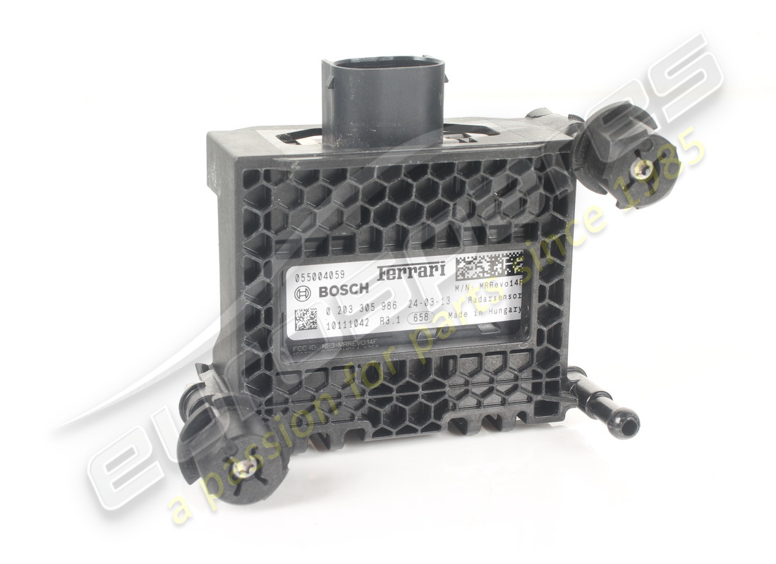 USED FERRARI MEDIUM RANGE RADAR EDS CON C. PART NUMBER 817563 (6) used ferrari medium range radar eds con c. part number 817563 (6)