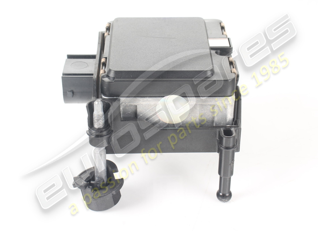 USED FERRARI MEDIUM RANGE RADAR EDS CON C. PART NUMBER 817563 (3) used ferrari medium range radar eds con c. part number 817563 (3)