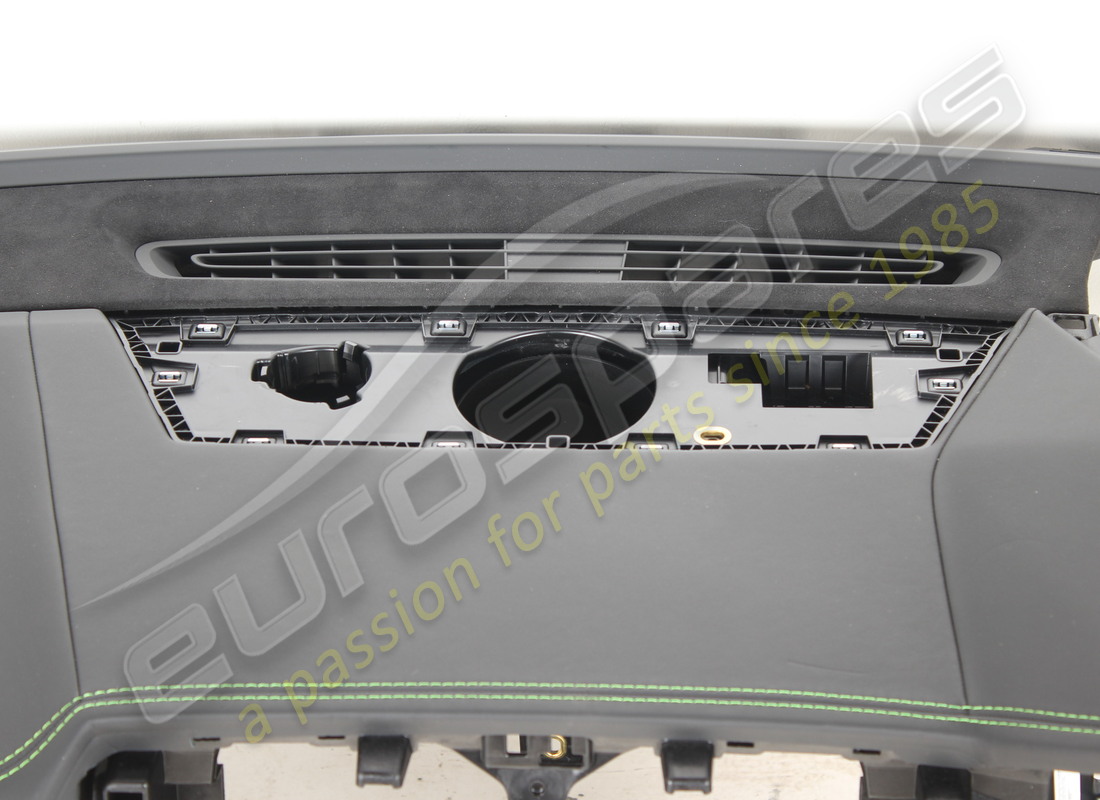 USED LAMBORGHINI RHD DASHBOARD. PART NUMBER 4ML857001LSBE (5) used lamborghini rhd dashboard. part number 4ml857001lsbe (5)