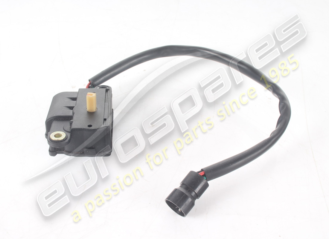 USED FERRARI HEATER VALVE MOTOR. PART NUMBER 126325 (2) used ferrari heater valve motor. part number 126325 (2)