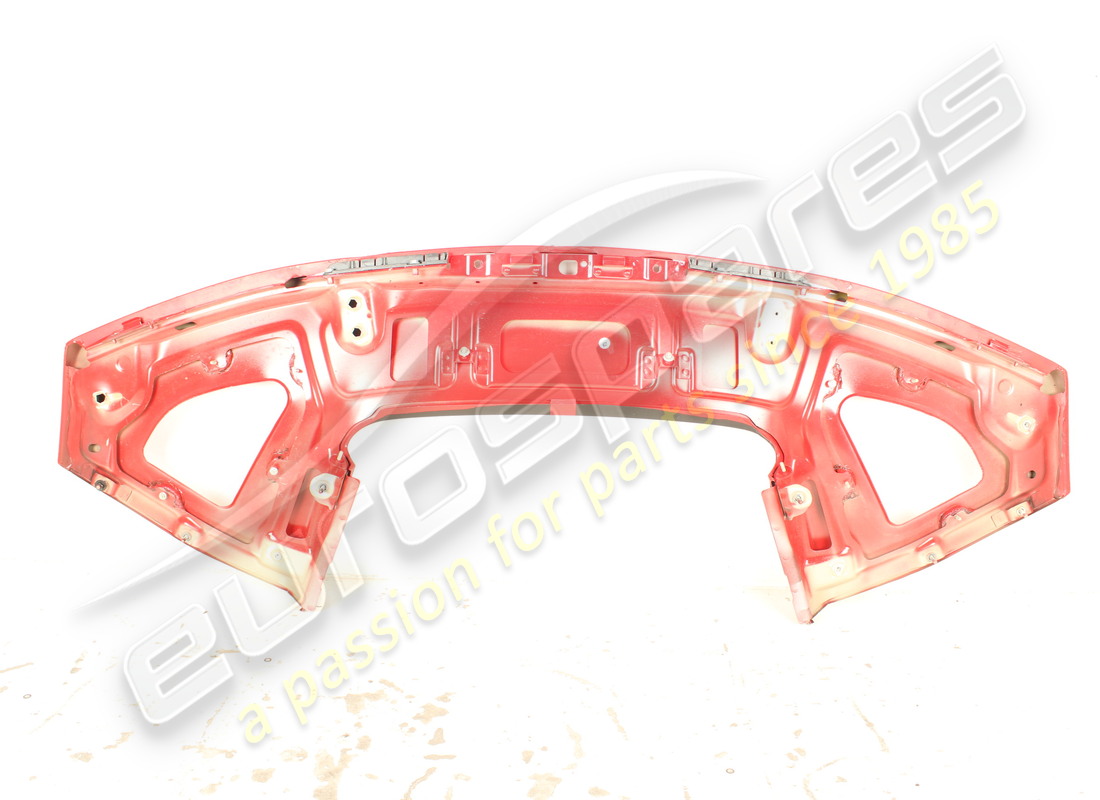 damaged ferrari rear spoiler. part number 88891211 (2)