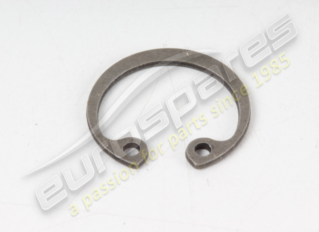 new ferrari seeger. part number 11057576 (1)