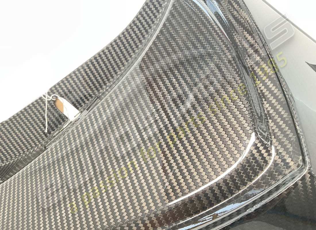 used lamborghini rear fender left. part number 4ta809605b (3)