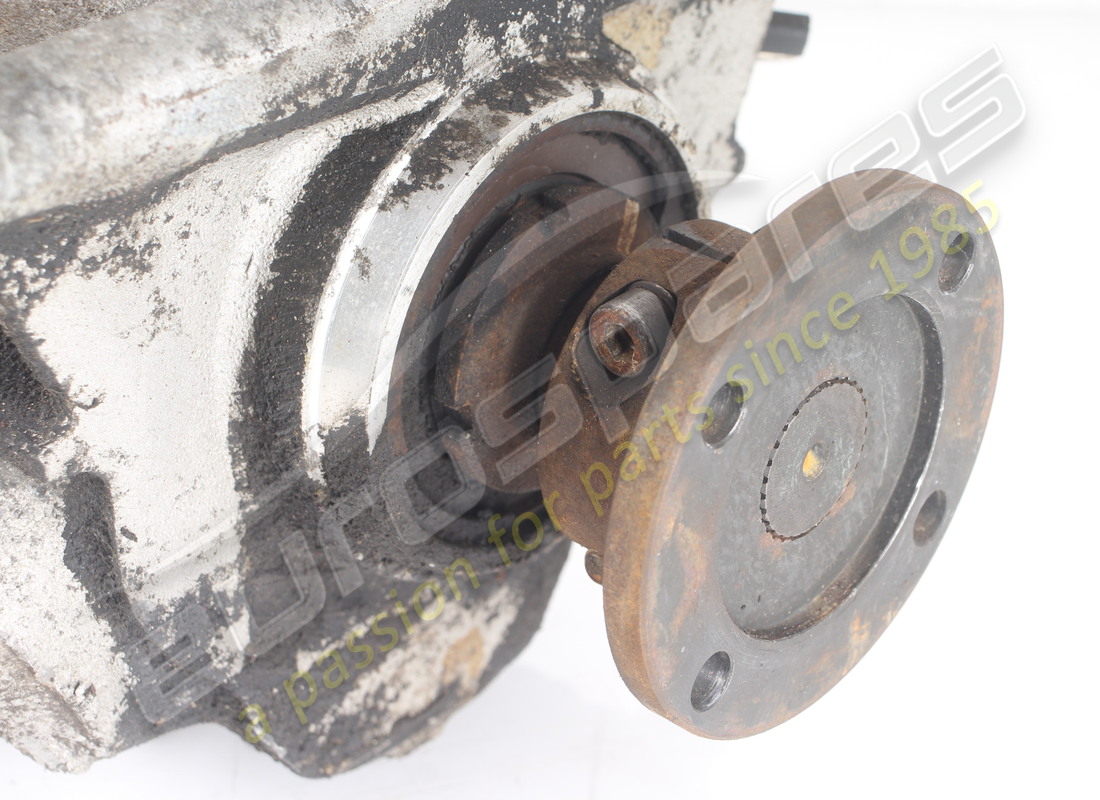 used maserati differential. part number 376208005 (6)