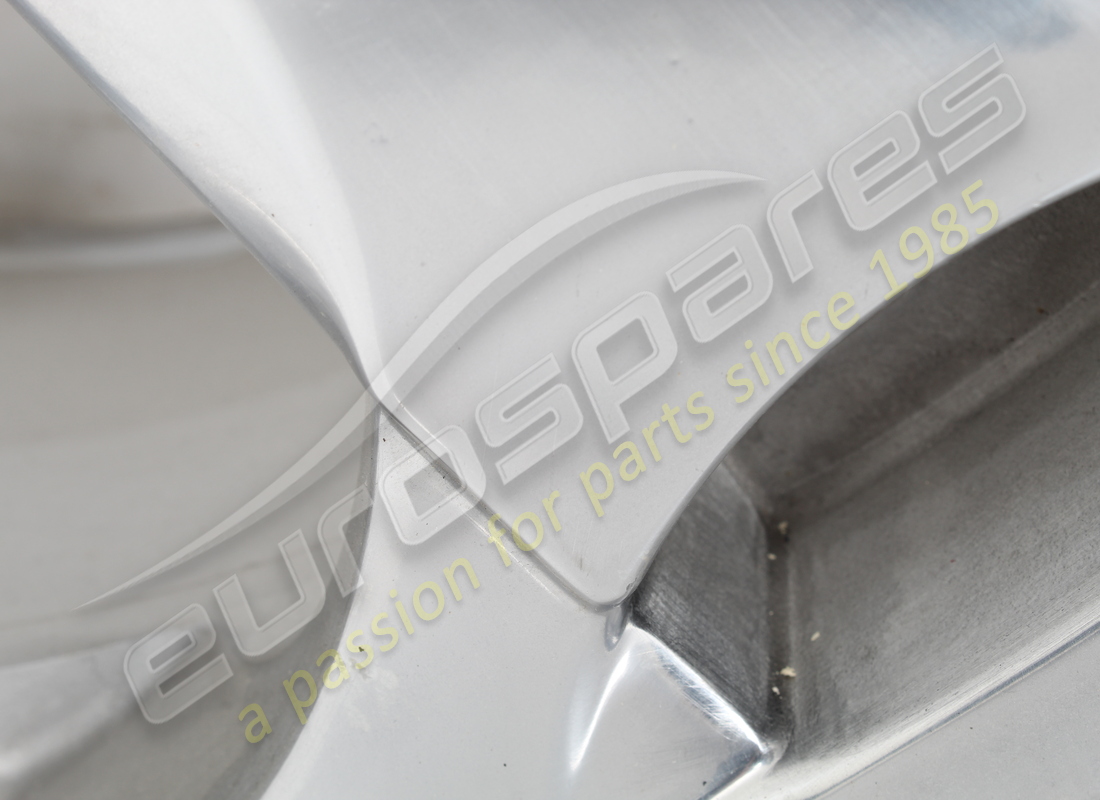 used lamborghini cassiopea wheel set (silver). part number 0r1400091 (4)