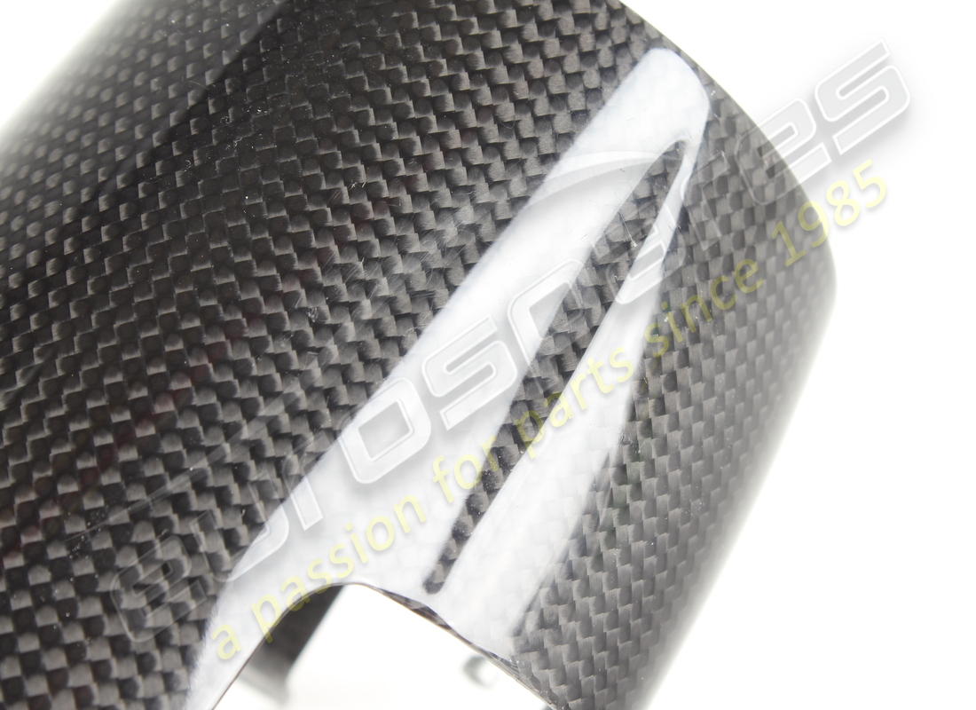 USED FERRARI RH VENT TUBE. PART NUMBER 89077000 (5) used ferrari rh vent tube. part number 89077000 (5)