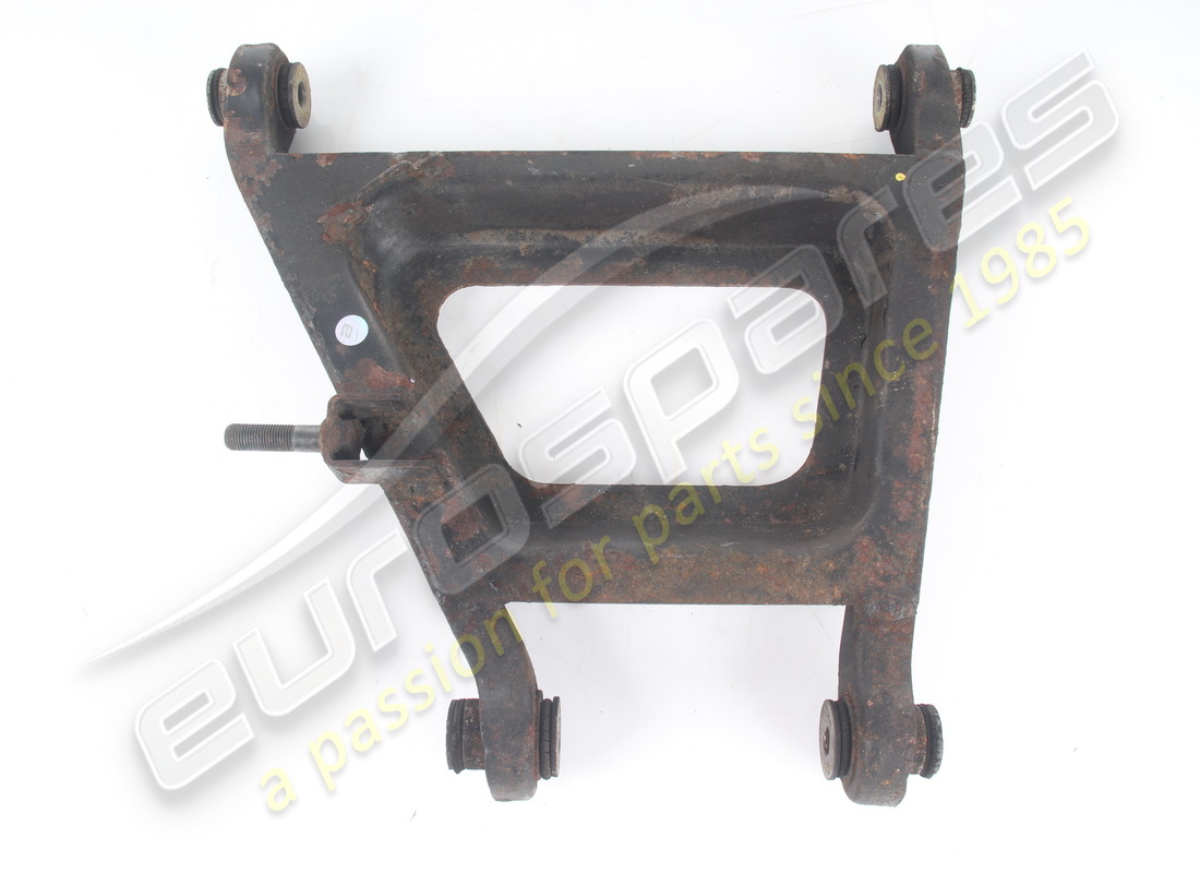 USED Ferrari RH REAR SUSPENSION LOWER LEVER . PART NUMBER 117805 (1)