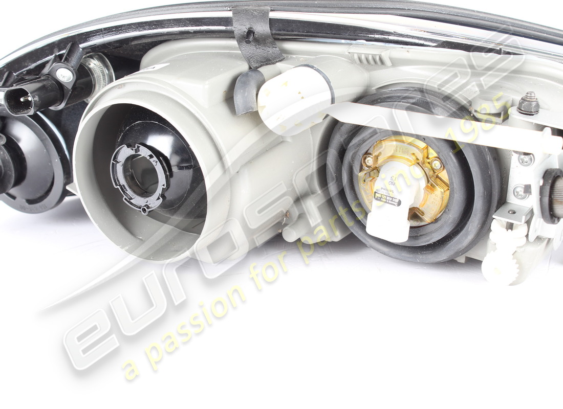 used ferrari rh lamp assembly lhd part number 65994371 (3)