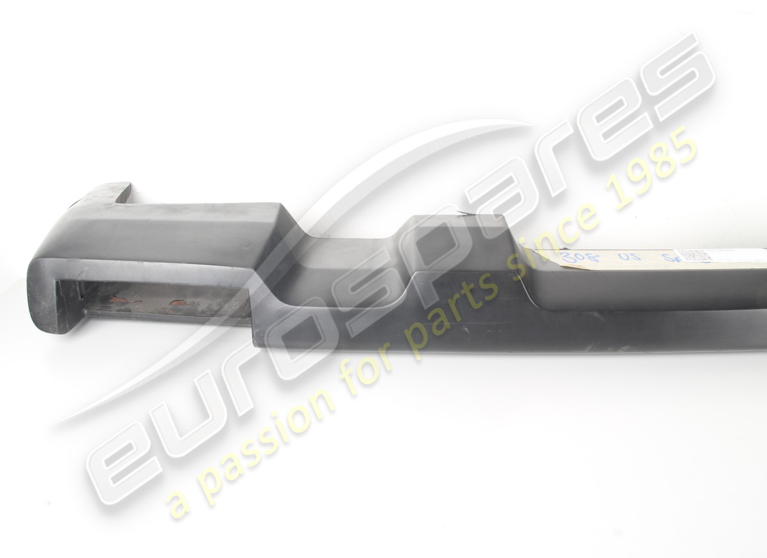 new (other) ferrari front bumper. part number 60186806 (2)