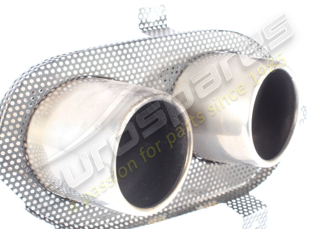 used ferrari lh tailpipe grille. part number 86090500 (2)