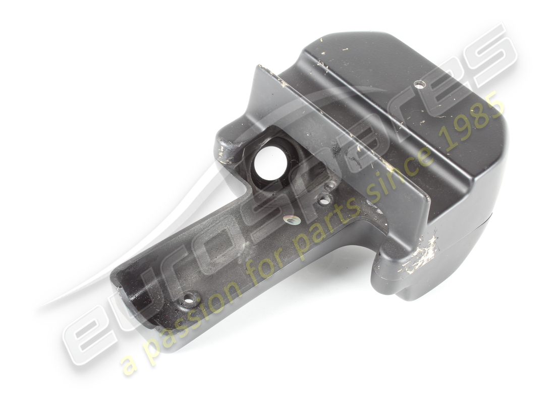 USED MASERATI HALF-SHELL KIT-Q.PORTE ST.WH. PART NUMBER 9556 (2) used maserati half-shell kit-q.porte st.wh. part number 9556 (2)