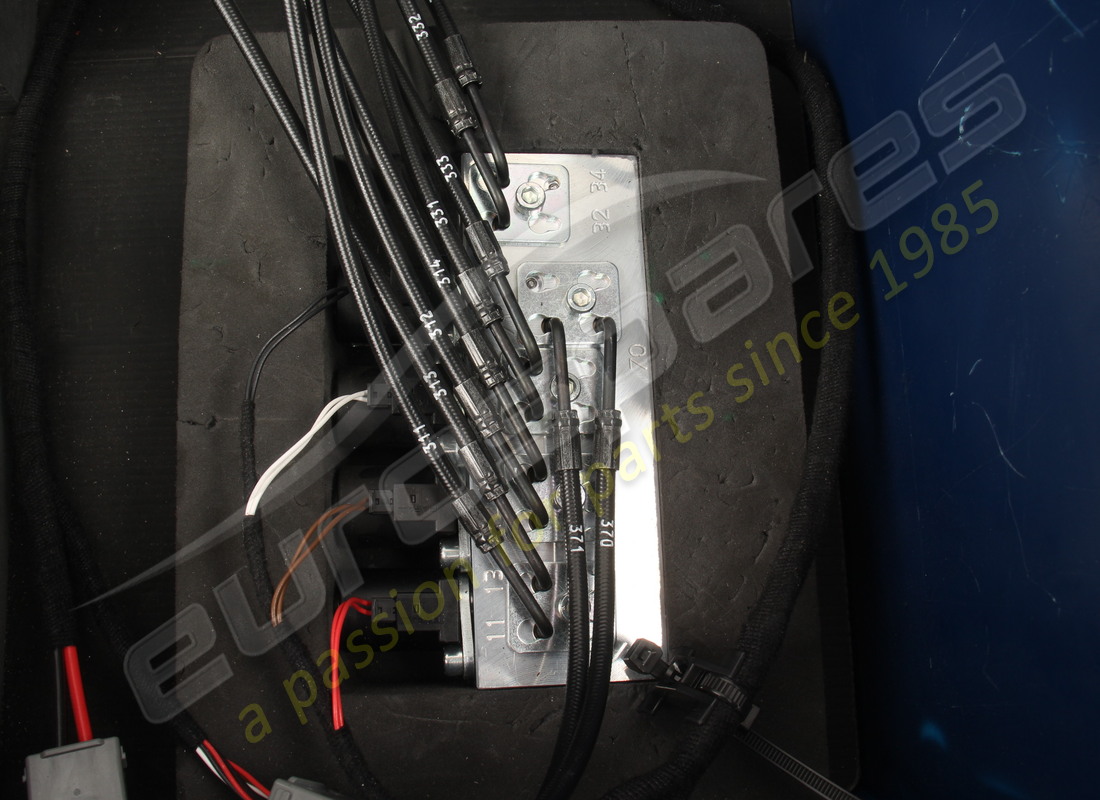 NEW FERRARI COMPLETE HYDRAULIC SYSTEM KI. PART NUMBER 84603300 (6) new ferrari complete hydraulic system ki. part number 84603300 (6)