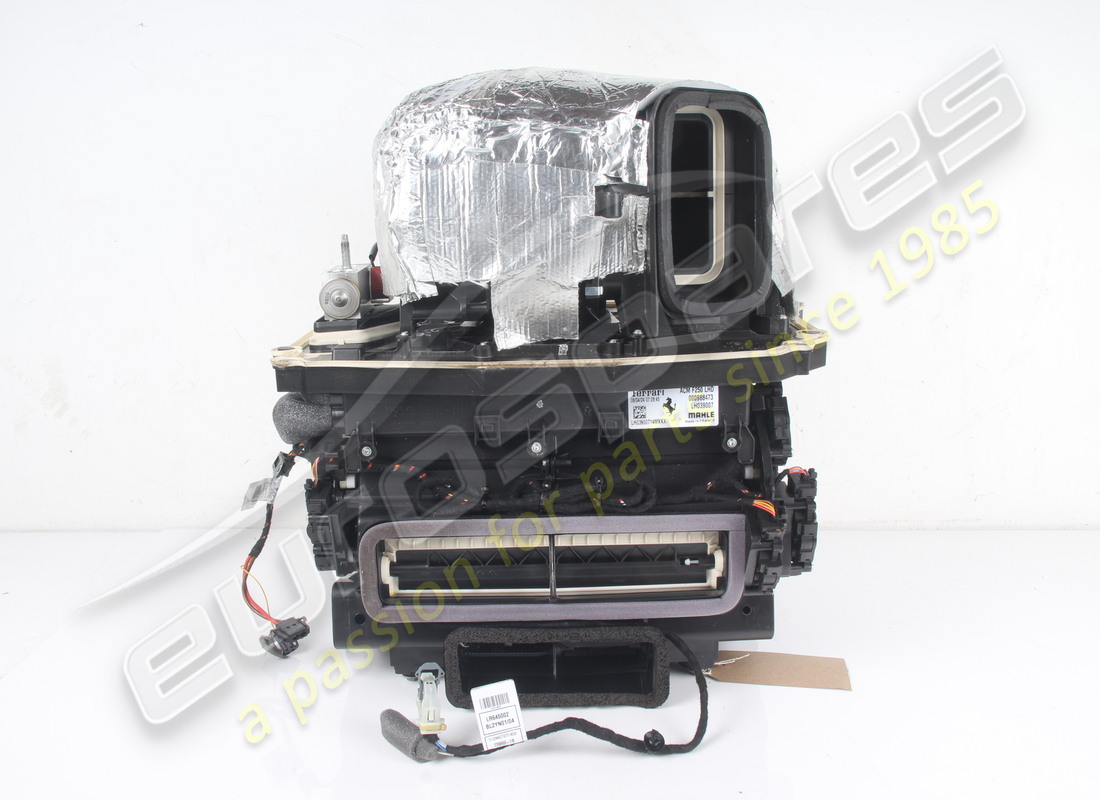 USED FERRARI COMPLETE EVAPORATOR. PART NUMBER 965060 (1) used ferrari complete evaporator. part number 965060 (1)