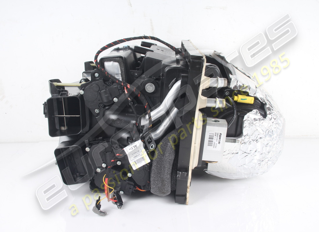 USED FERRARI COMPLETE EVAPORATOR. PART NUMBER 965060 (4) used ferrari complete evaporator. part number 965060 (4)