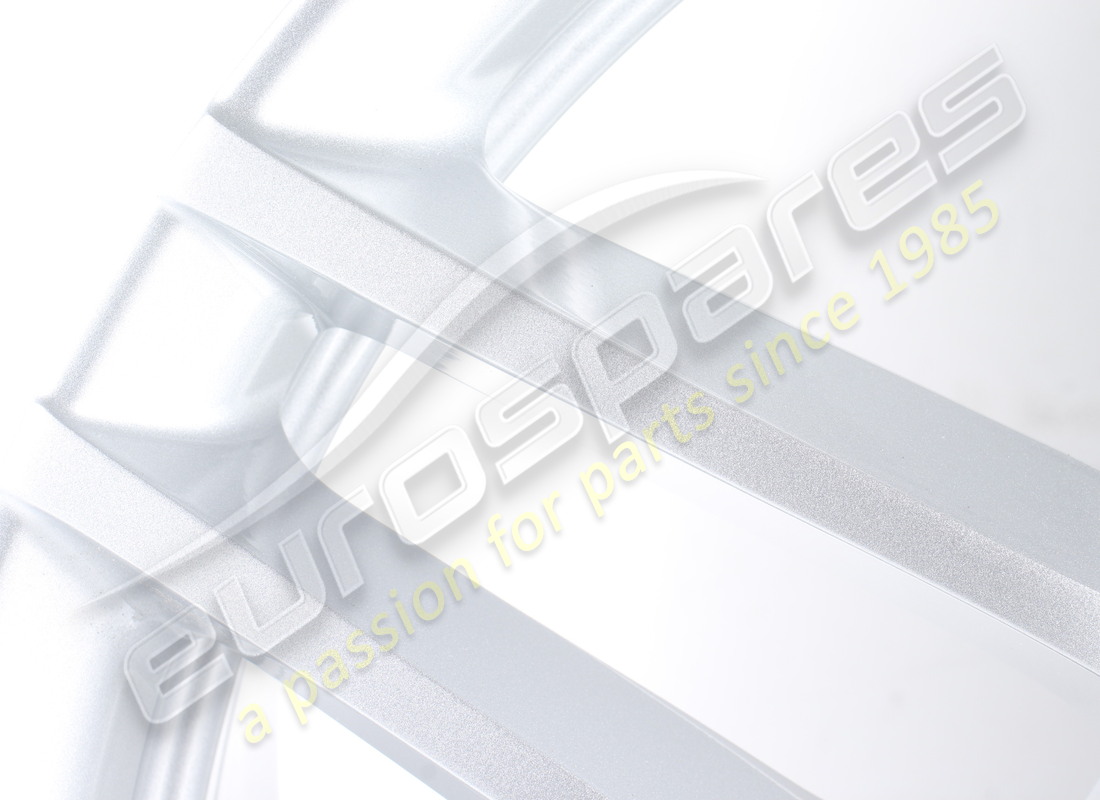 RECONDITIONED FERRARI REAR RIM. PART NUMBER 280506 (3) reconditioned ferrari rear rim. part number 280506 (3)