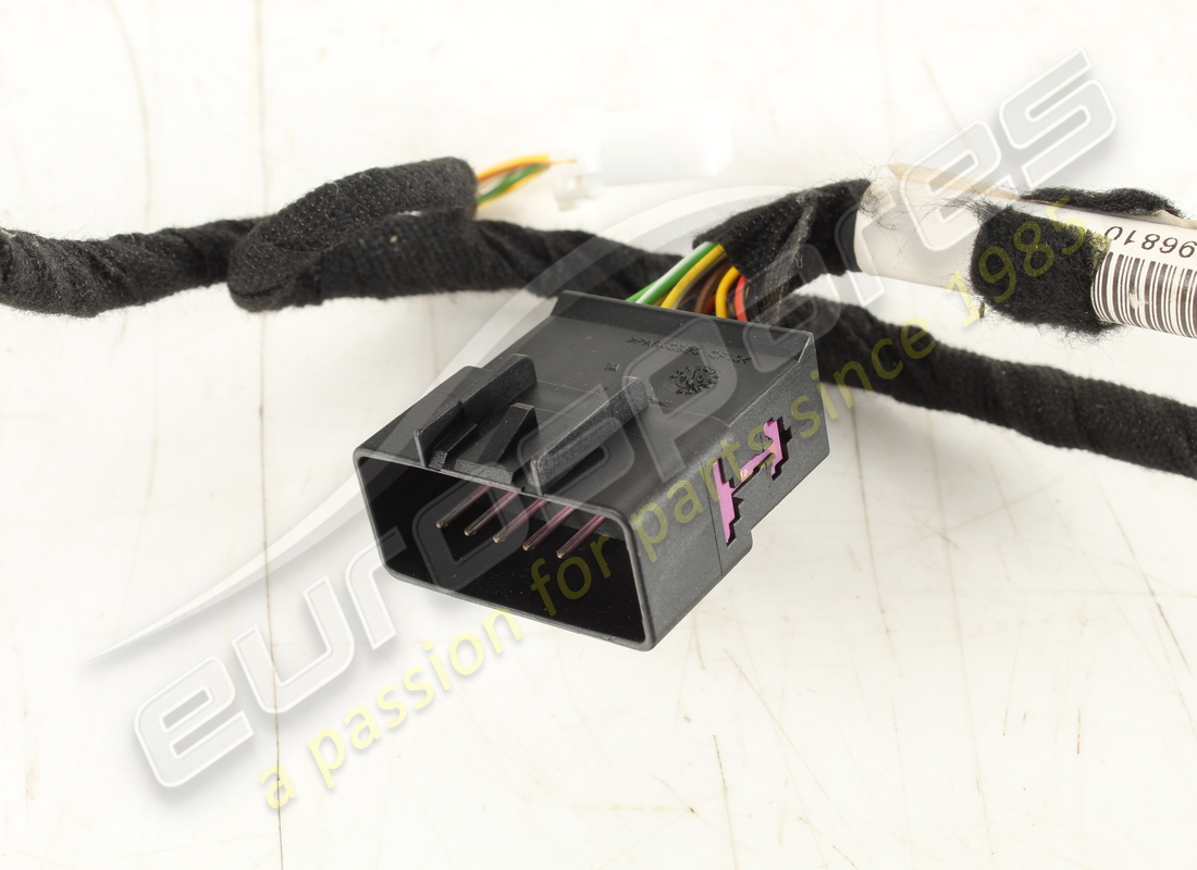 USED MASERATI REAR DOOR PANEL CABLE.. PART NUMBER 196810 (3) used maserati rear door panel cable.. part number 196810 (3)