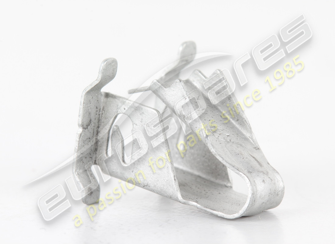 new porsche clip. part number 5n0880385 (1)