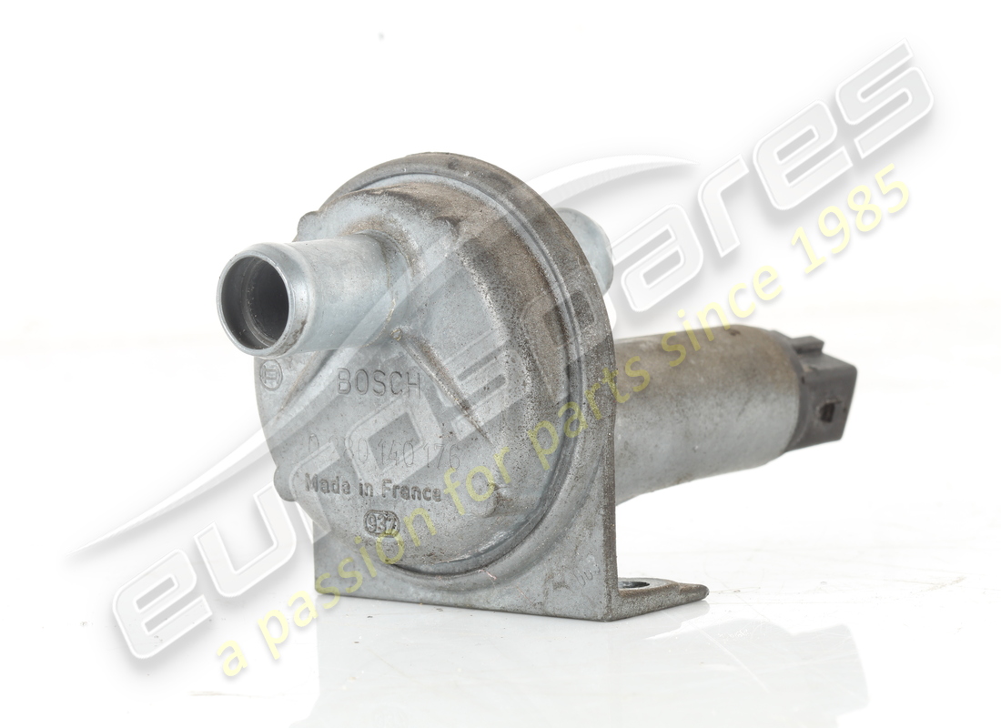USED Ferrari AUXILARY AIR VALVE . PART NUMBER 124802 (1)