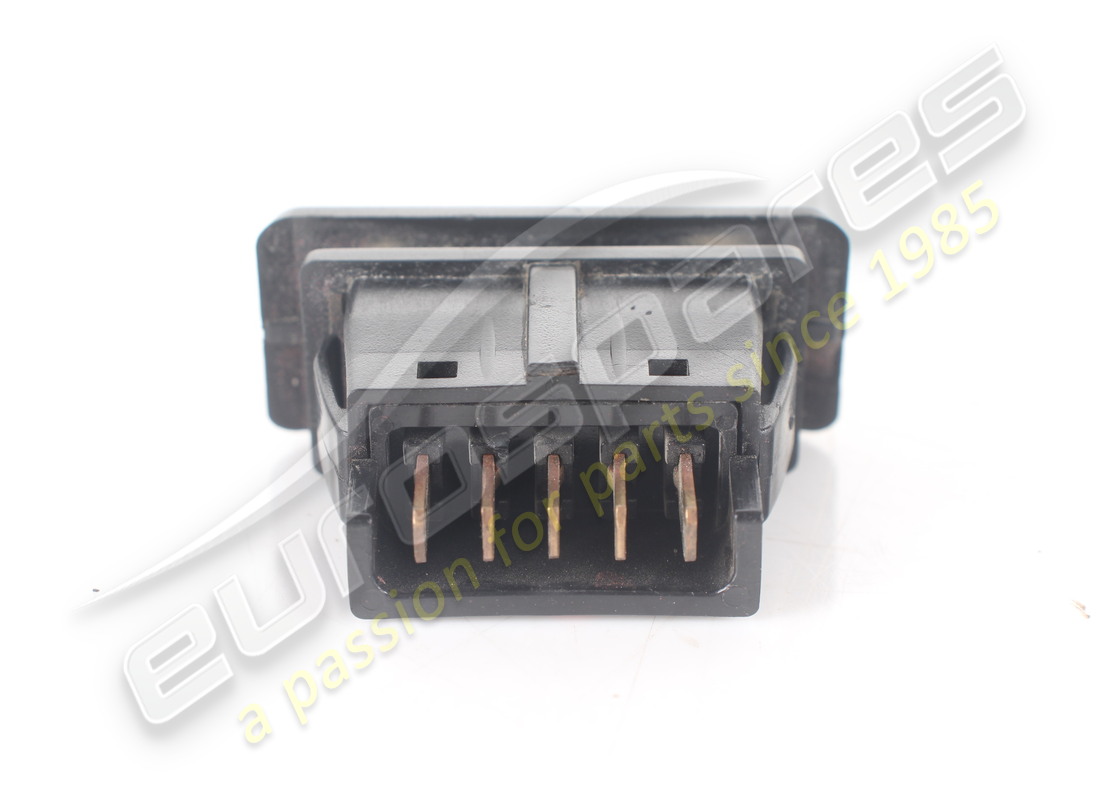 used ferrari rh window lifter switch. part number 126817 (4)