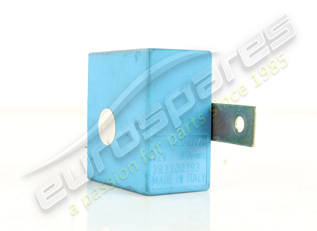 USED MASERATI DOOR LOCK ECU. PART NUMBER 383300193 (1) used maserati door lock ecu. part number 383300193 (1)