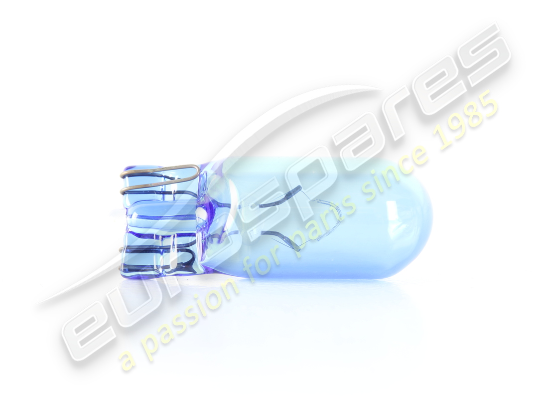 NEW PORSCHE BULB. PART NUMBER 99963103390 (2) new porsche bulb. part number 99963103390 (2)