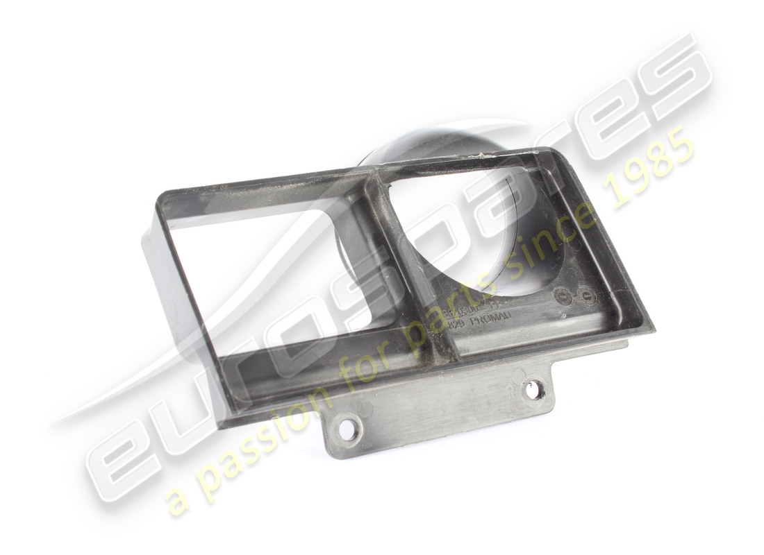 USED FERRARI CENTRE AIR DUCT CONNECTOR. PART NUMBER 88820300 (2) used ferrari centre air duct connector. part number 88820300 (2)