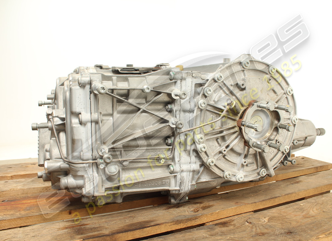 USED FERRARI COMPLETE DCT GEARBOX. PART NUMBER 815469 (4) used ferrari complete dct gearbox. part number 815469 (4)