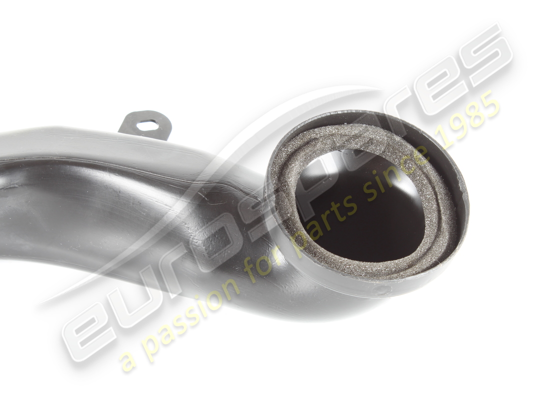 used ferrari passenger side air duct. part number 85906800 (3)