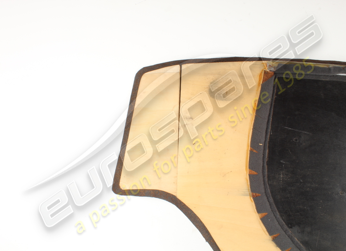 used maserati luggage comp. carpet. part number 371530119 (5)