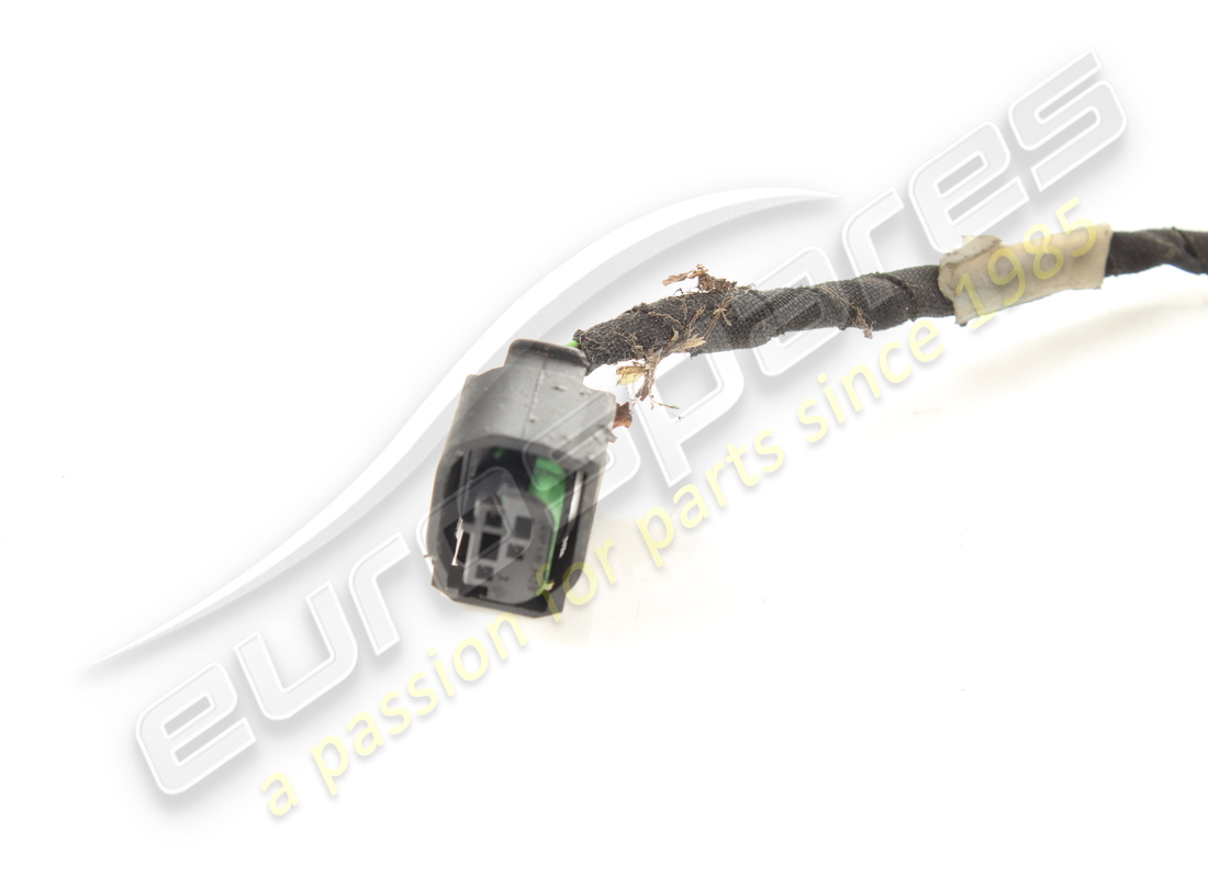 used maserati front bumper wiring. part number 193788 (2)