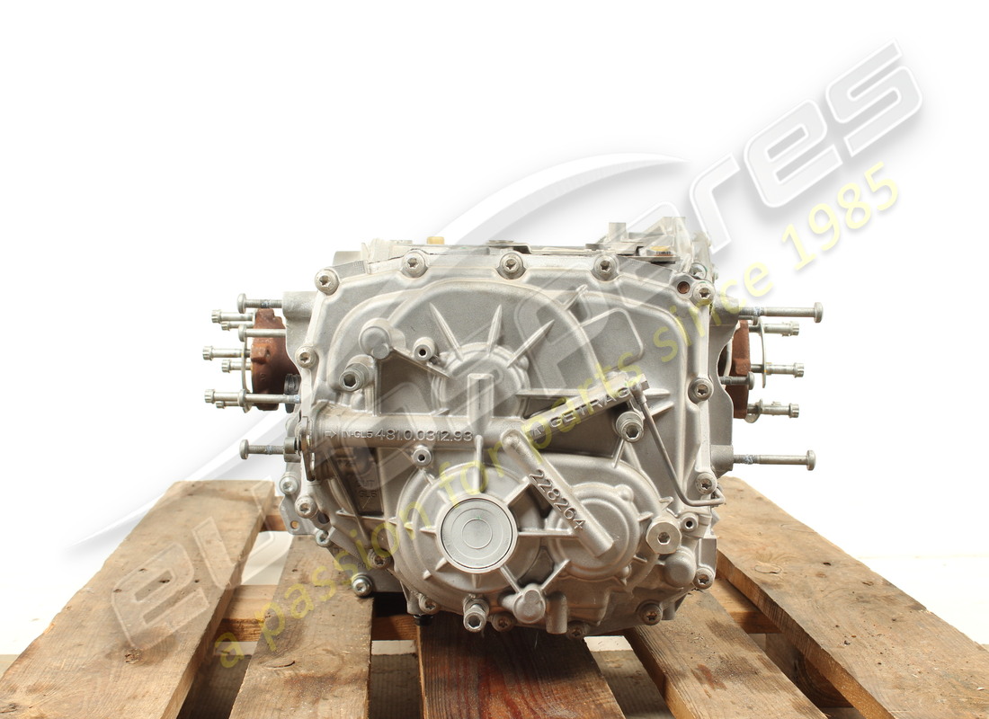 USED FERRARI COMPLETE DCT GEARBOX. PART NUMBER 815469 (3) used ferrari complete dct gearbox. part number 815469 (3)