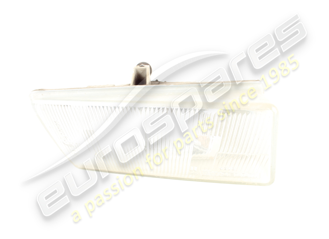 used maserati rh fog light 371009929. part number 373100114 (3)